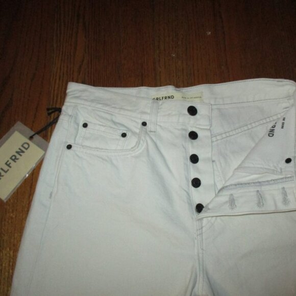 GRLFRND The Quinn 90's Boyfriend Short - Picture 3 of 9